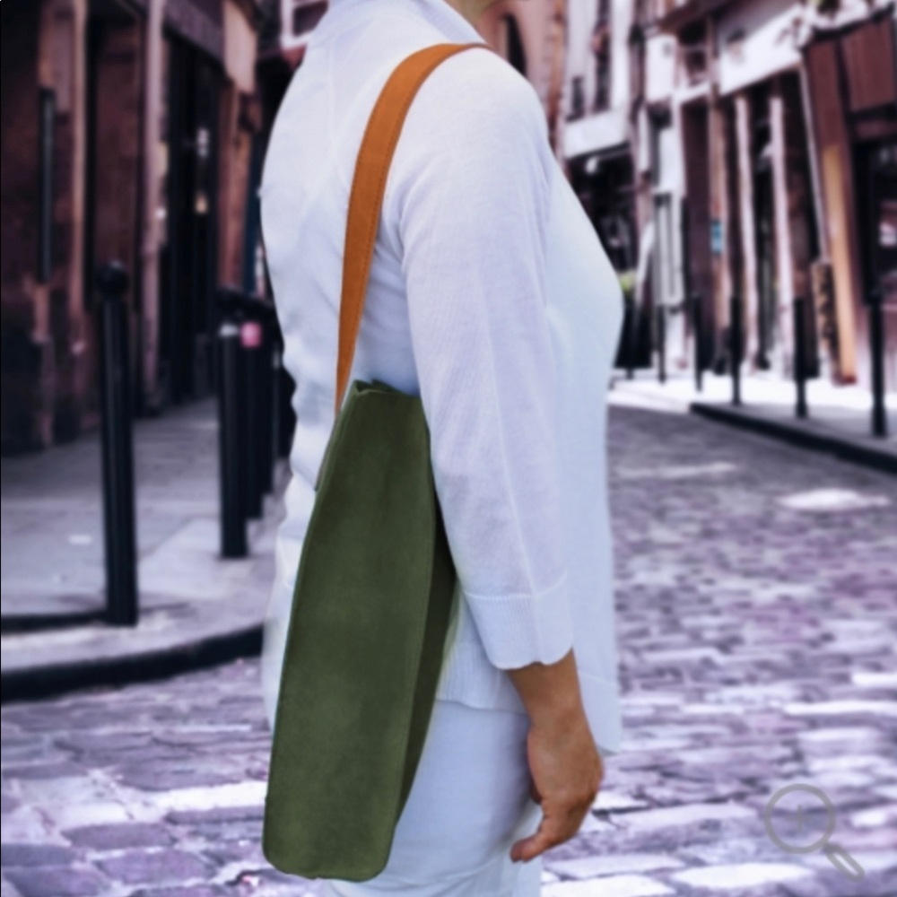 Vintium leather bottle bag